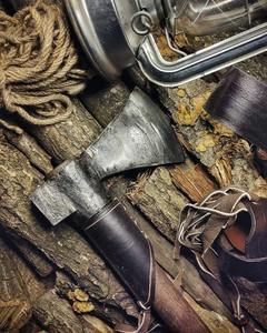 Venta al por mayor personalizado de alta calidad OEM ODM servicio profesional Damasco acero cabeza Tomahawk supervivencia caliente-forjado caza hecho a mano - Product Image 4