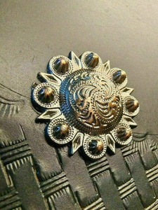 กระเป๋าอานม้าสไตล์ตะวันตกคุณภาพส่งออก ดีไซน์ทันสมัย มีช่องใส่ของสองช่อง เหมาะสำหรับการขี่ม้าทางไกล มีจำหน่ายในราคาที่ดีที่สุด - Product Image 2