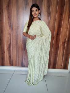 Sari de seda pesada de último diseñador con diamante pesado y trabajo en piedra Sari elegante y lujoso - Product Image 4