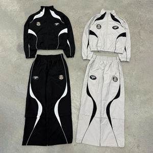 Conjunto de Chaqueta y Pantalones Deportivos de Dos Piezas con Capucha y Logotipo Personalizado, Ligeros, Resistentes al Viento, de Poliéster - Product Image 6