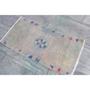 Alfombra Turca Vintage Pequeña de 1.7x3.37 pies, Alfombra con Borde Azul Gris - Product Image 2