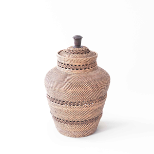 Jarrón tejido a mano con patrón trenzado y tapa Hecho en Vietnam Material ecológico para decoración del hogar y decoración de vajilla al por mayor - Product Image 1
