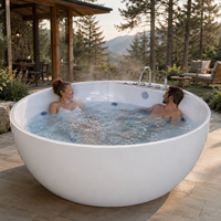 Baignoire Balboa autoportante Ploutara en acrylique avec hydromassage intégré, douchette à main et fonction spa premium