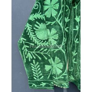 Chaqueta de Terciopelo Bordada Verde Oliva, Chaqueta Suzani Hecha a Mano con Forro Interior de Algodón, Chaqueta de Fiesta Estilo Bohemio para Mujer - Product Image 3