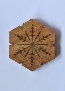 Best quality wooden and walnut coasters - Product Image 3