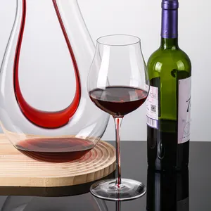 Yüksek kalite 650ml ham renk hazırlanmış şarap bardağı es kurşunsuz kristal cam kırmızı şarap şişesi şarap bardağı düğün parti için