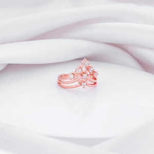 แหวน Criss CROSS vanki ที่ทันสมัยประดับด้วยสแตนเลสสตีลชุบโรสโกลด์แหวนรูปตัวเลขทันสมัย - Product Image 2