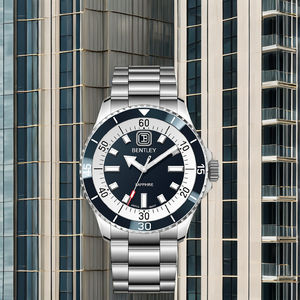 Un reloj con correa de malla de estilo deportivo con esfera luminosa que potencia cada atuendo - Product Image 5