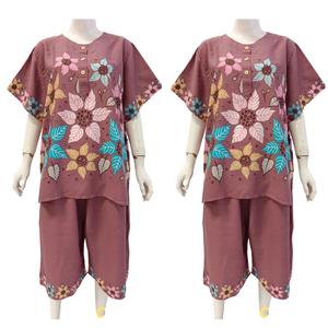 Ensemble de vêtements d'été quotidiens avec un beau motif floral Vêtements de nuit pour femmes de qualité supérieure - Product Image 6