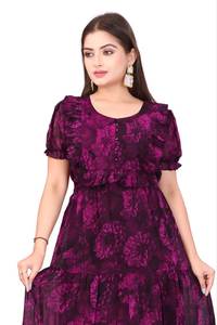 Vestido moderno informal Georgette con función de secado rápido Impresión digital y diseño en relieve para ocasiones de fiesta (todas las estaciones) - Product Image 6