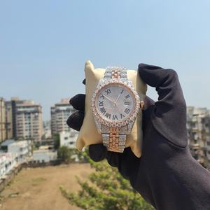 Reloj de Lujo para Hombre con Diamantes Moissanite VVS1, Cuarzo de 40 mm, Acero Inoxidable de Dos Tonos, Números Romanos, 20 mm, Venta Directa de Fábrica - Product Image 4