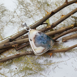 Colgante de Ágata Musgo Naranja en Forma de Triángulo – Joyería de Plata de Ley 925 al por Mayor - Product Image 4