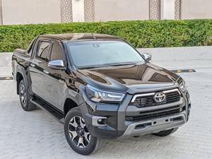 VEHÍCULO USADO TOYOTA HILUX ADVENTURE DOBLE CABINA 2020, 4 PUERTAS, MOTOR 3.0L Gasolina V6, TRANSMISIÓN AUTOMÁTICA - Product Image 2