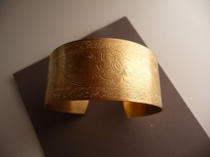 Venta de exportación Pulsera de latón moderno pulido Accesorio de boda tradicional hecho a mano para suministro mundial - Product Image 3