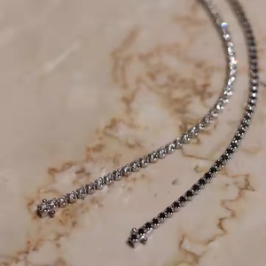 Derniers bracelets classiques de tennis en or 18 carats Bracelet clouté en diamant véritable au design simple et unique Bracelets et bracelets en moissanite - Product Image 5