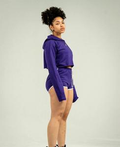 Conjunto Deportivo de Dos Piezas para Mujer con Logotipo Personalizado, Sudadera Corta con Capucha y Cordón Ajustable de Alta Calidad - Product Image 3