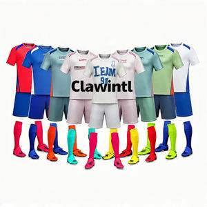Uniformes de equipo de fútbol transpirables personalizados recién llegados hechos en fábrica conjunto de diseño OEM estilos fútbol gradiente Color conjuntos de ropa de fútbol - Product Image 3