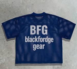 T-shirt en jersey mesh surdimensionné pour homme BlackForgeGear, 240g, manches courtes, col rond, respirant, streetwear, logo imprimé numérique au dos - Product Image 4