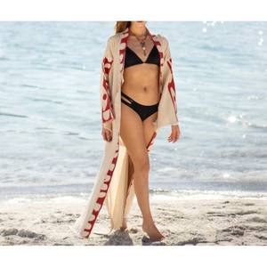 Kimono long pour femmes, léger, design ouvert, offrant une fluidité gracieuse et un style polyvalent pour un usage quotidien, en provenance d'Inde - Product Image 1