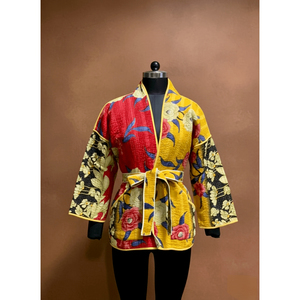 Fabricante y Exportador de Batas Kantha Florales Acolchadas y Chaquetas Artesanales al por Mayor - Product Image 1