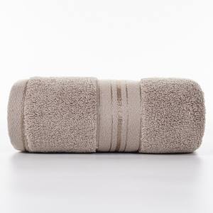 2025 venta al por mayor 100% conjunto de hotel de algodón logotipo personalizado Color sólido marca toallas de cara toallas de baño duraderas toalla toallas de baño alfombrillas de bañera - Product Image 3