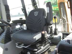 Chargeuse compacte sur pneus Case 575N EP 2022, pelle rétrocaveuse, moteur Kubota, vérin hydraulique Eaton, capacité nominale de 6 tonnes, garantie 1 an - Product Image 2