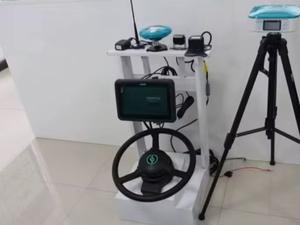 Système de direction RTK FJ Dynamics AT2 GPS 2,5 cm Navigation de tracteur agricole avec fonctionnalités numériques et garantie de 2 ans - Product Image 2