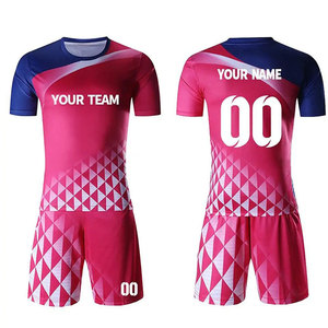 Fabricant personnalisé, vente en gros d'uniformes de football de haute qualité avec impression par sublimation, vêtements de sport d'entraînement de qualité supérieure et uniformes de football - Product Image 2