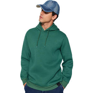 เสื้อฮู้ดผู้ชายแบบขายส่ง ผ้าฟลีซ ดีไซน์เรียบง่ายสำหรับฤดูหนาว รับสกรีนโลโก้ตามแบบที่ต้องการ บริการปรับแต่งอย่างมืออาชีพ ระบายอากาศได้ดี - Product Image 1