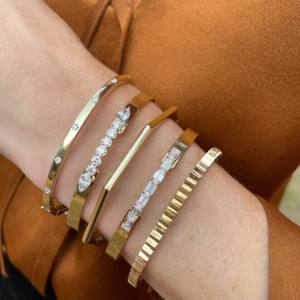 Estilista Plata de Ley 925 redonda y pera Moissanite diamante brazalete pulsera grabado brazalete declaración pulsera para ella - Product Image 4