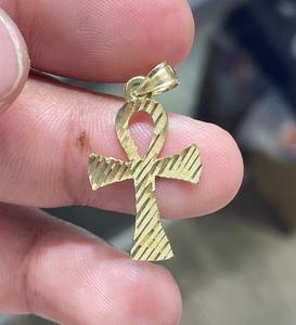 Colgante de Cruz Pequeña de Oro Sólido de 18K, Colgante de Protección de Fe para Niños, Fiesta Cristiana, 1.3g - Product Image 4