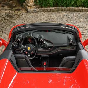 Alerte Offre Exceptionnelle! Ferrari F8 Spider 2021 Super Propre, 710 ch, V8 Bi-Turbo, Rosso Corsa, Cabriolet de Luxe - Product Image 5