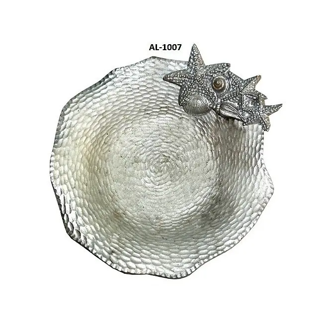 En trend Metal oval şekil servis örtüsü el yapımı dekoratif gri alüminyum Metal servis örtüsü için parti masa dekoratif