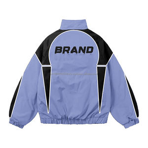 Chaqueta Deportiva Premium Cortavientos, Tejido de Poliéster de Alta Densidad 140 GSM, Suave y Duradero, Paneles en Contraste, Logotipo Personalizado con Serigrafía - Product Image 6