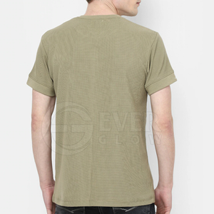 เสื้อยืดผู้ชายสีขาวแบบสั่งทำคุณภาพสูงราคาถูกขายดีประจำปี 2024 ผ้าฝ้าย 100% แห้งเร็ว ระบายอากาศได้ดี แขนสั้น - Product Image 6