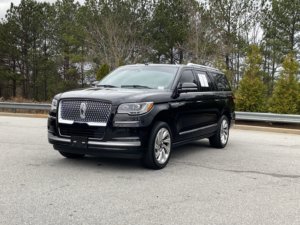 Lincoln Navigator L Premiere 2024 Usado en Buen Estado - Product Image 3
