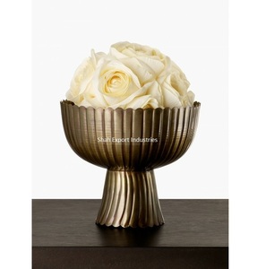 Best Seller Metal Flower Bowl in Gold Finished Round Shape for Home & Hotels Decorative Handmade Flower Bowl With Base - Product Image 3