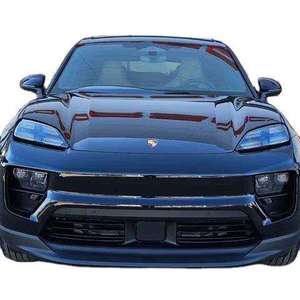 SUV Eléctrico Compacto de Lujo Usado 2025, Autonomía NEDC de 100 km, Capacidad de Batería de 90-110 kWh - Product Image 1