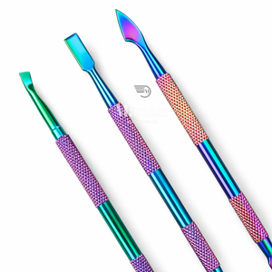 Ensemble de repousse-cuticules double extrémité en acier inoxydable argenté, outils professionnels de manucure et pédicure pour le soin des ongles avec étui en cuir - Product Image 2