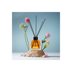 Winter Fig & Cashmere Reed <b>Diffuser</b> 120 ML Long Lasting Fragrance Glass & Oil <b>Diffuser</b> Cylinder Flower Shape Gift Box Packaging - Product Image 4
