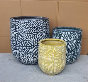 [Jason] Vente en gros de jardinières légères en polystone et en fibre de verre, pots durables en fibre de verre pour la décoration |   Poterie Bao Vy - Product Image 5