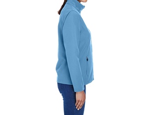 Veste imperméable à capuche pour femme avec logo et design personnalisés, coupe-vent softshell léger, manteau d'extérieur en tissu respirant - Product Image 1