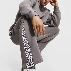 Sudadera con Capucha y Pantalones Deportivos de Algodón 100% Transpirable con Diseño de Logotipo Personalizado para Hombre - Product Image 3