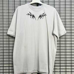 Camiseta de Alta Calidad para Hombre, Estilo Urbano, 100% Algodón, Estilo Vintage con Diseño Gráfico Personalizado de Glo Gang - Product Image 4