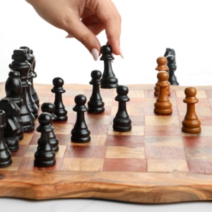 Wavy Edge Olive Wood <b>Chess</b> <b>Board</b> with Red Squares, Rustic Decorative Game <b>Board</b> 22–41 cm, Wholesale - Product Image 4