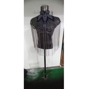 Robe poncho de soirée courte de style vintage pour femmes, support élégant, grande taille, paillettes brodées, appel féminin pour le printemps - Product Image 4