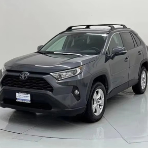 Toyota RAV-4 XLE d'occasion 2020, extérieur gris métallisé magnétique, essence, transmission automatique, transmission intégrale, Dynamic Force RAV 4 - Product Image 1