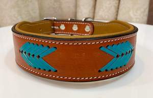 Collar de Perro de Cuero Genuino con Tachuelas, Cómodo y de Alta Calidad, Hecho a Mano, Producción Ética, Personalizable y Moderno - Product Image 2