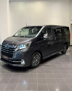 HIACE 2.8 TDI 2022 USADA, VAGÓN LUXUOSO Y ESPACIOSO - Product Image 1