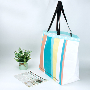 ถุงช้อปปิ้งผ้าไม่ทอพร้อมหูหิ้วสายรัด PP ปรับขนาดและลวดลายได้ ใช้งานได้หลากหลาย - Product Image 3